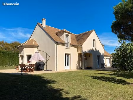 maison 7 pièces 181 m²