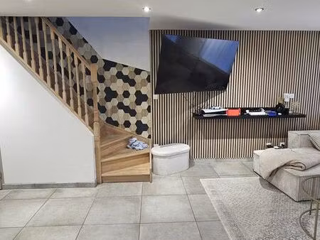 propriété 5 pièces 110 m²