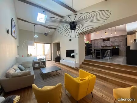 maison de ville 250m2