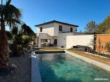 maison t5 avec piscine