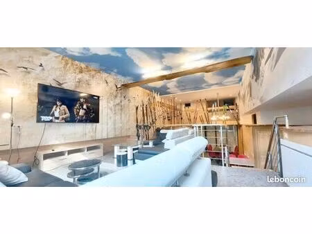 appartement 10 pièces 152 m²