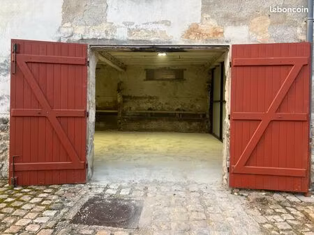 box  garde meuble ou entrepôt 67 m2