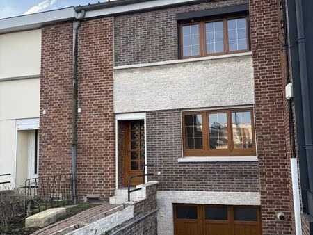 maison 5 pièces 84 m²