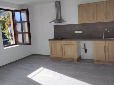 t2 neuf a louer saint pons de thomieres (34220)