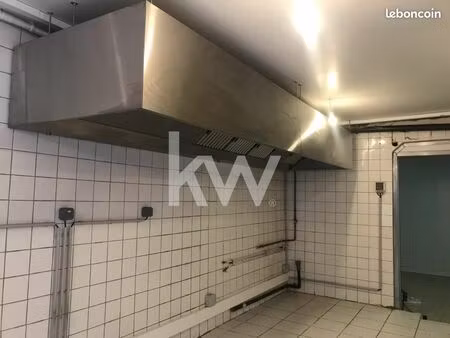 local commercial 97 m²