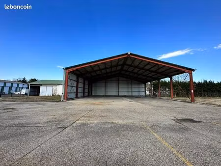 local 3000 m² mont-de-marsan