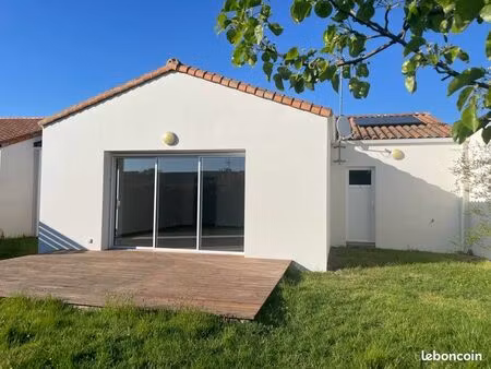 maison 3 chambres excellent état