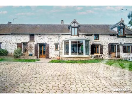 longère 6 pièces 125 m²