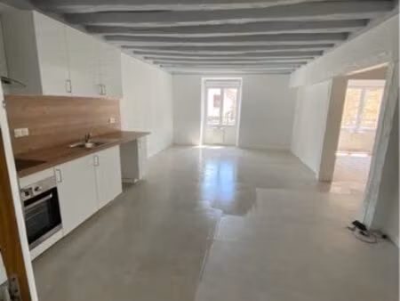 appartement f3 centre chaumes en brie