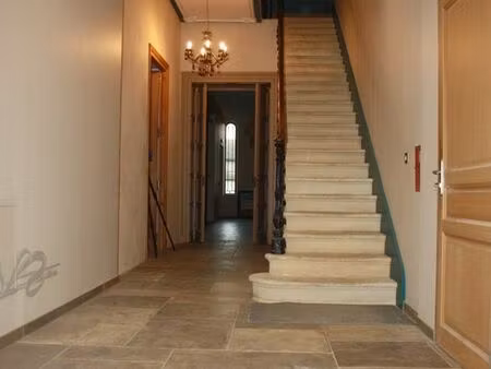 appartement t3 de 65 m² dans un parc paysagé+ jardin + parking