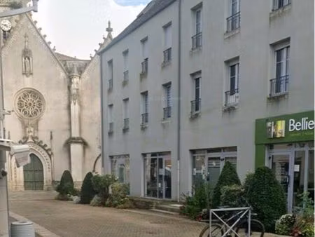 local bureau centre ville chantonnay