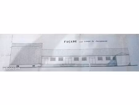 à louer – hall industriel 800 m² – plaine des bouchers