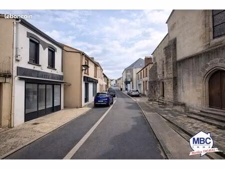 local commercial 60 m² la seguiniere