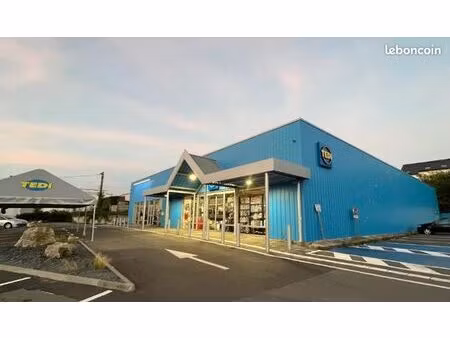 local commercial 500 m²