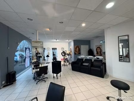 local commercial 90 m²