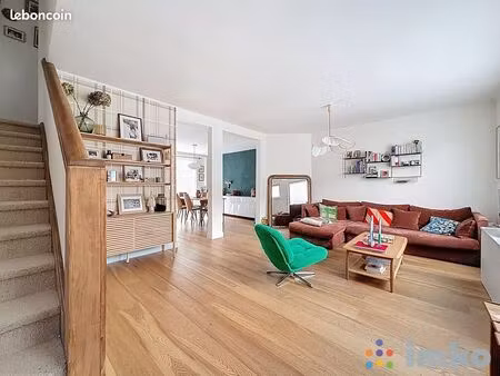 maison 5 pièces 130 m²