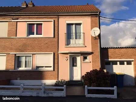 maison 5 pièces 93 m²