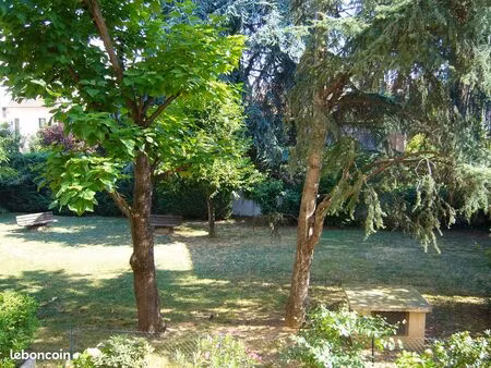 t5 quartier montplaisir proche metro