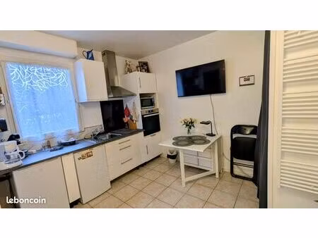 studio 1 pièce 18 m²