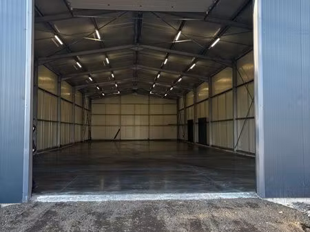 bâtiment industriel