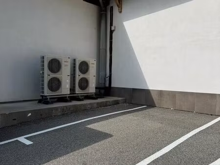 place de parking à louer