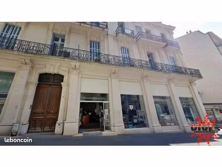 local commercial 260 m² beziers