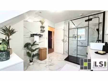 propriété 9 pièces 122 m²