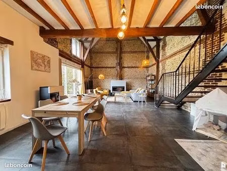 maison 6 pièces 227 m²