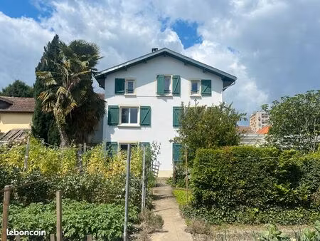 ? maison 10 chambres à louer – entre centre & universités