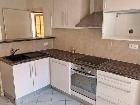 vends tres beau t2 62 m2 terrasse garage