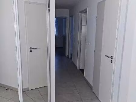 appartement 3 pièces 76 m²