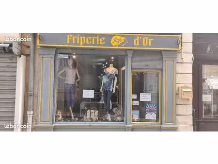 local commercial 43m² au centre ville