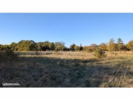 terrain 500 m² saint etienne de tulmont