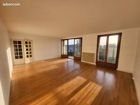 t4 à louer - doutre/hôpital