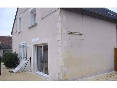 location appartement  65.3 m² t-3 à bourges  683 €