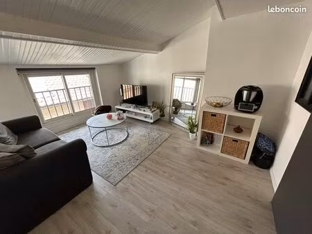 f2 sympa calme semi meublé