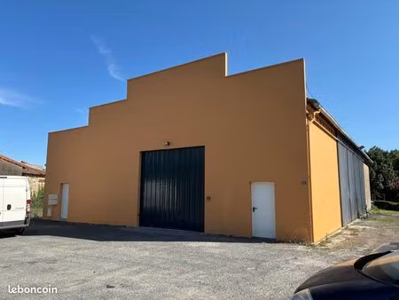 local professionnel 360m2 avec bureaux