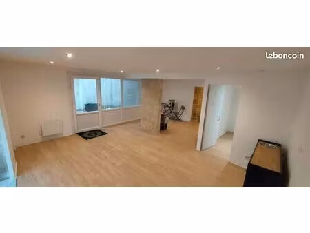 local commercial 45 m² rénové – centre-ville – fort passage – idéal investisseurs ou activ