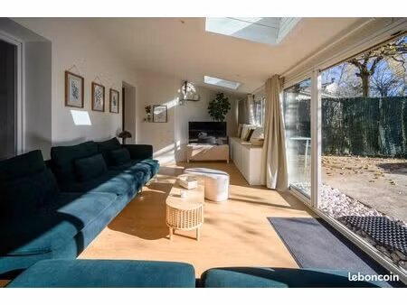 maison t6 meublée proche parc expo