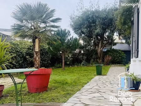 propriété 6 pièces 141 m²