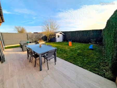 maison semi individuelle  90m²  sans travaux