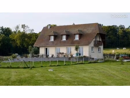 maison 9 pièces 205 m2