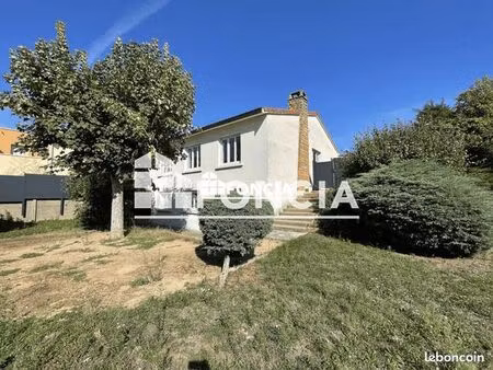 villa 5 pièces 165 m²
