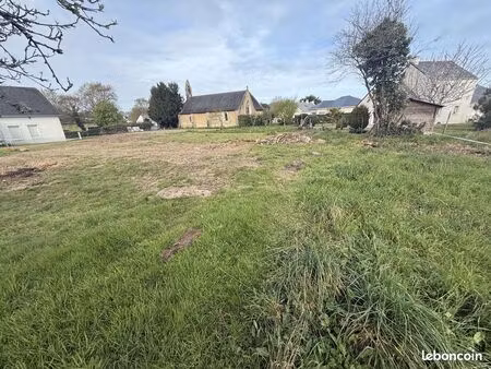 terrain 884 m² treillières