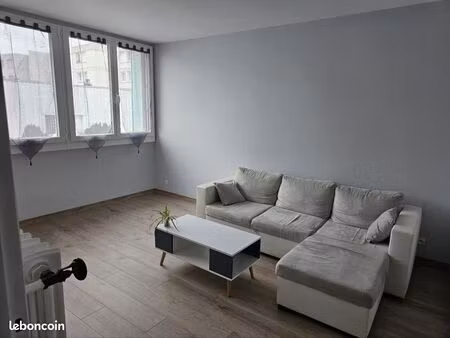 appartement t2 45m² refait à neuf