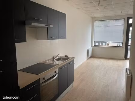 appt t2 de 50m2 à vitry le françois à coté de la gare libre fin mars