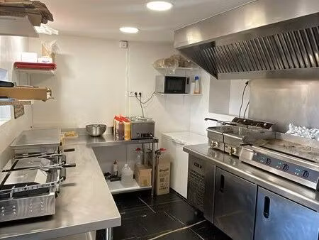 restaurant burger tacos kebab pizza