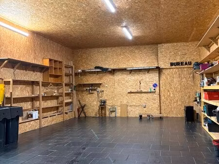 entrepot local commercial habitation