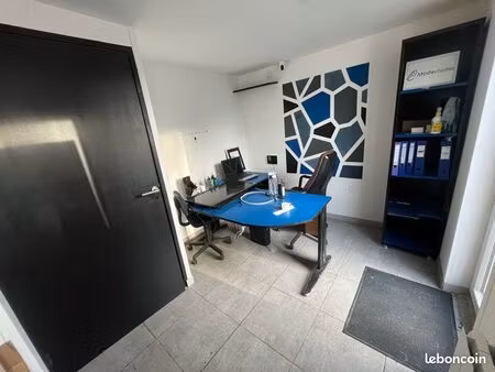 bureau  commercial  activité liberale