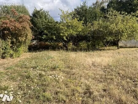 terrain 614 m² treillieres